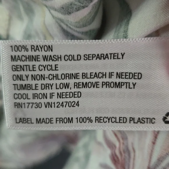 Goodfellow & Co tropical short sleeve shirt - Picture 7 of 9